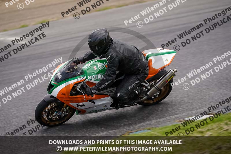 enduro digital images;event digital images;eventdigitalimages;lydden hill;lydden no limits trackday;lydden photographs;lydden trackday photographs;no limits trackdays;peter wileman photography;racing digital images;trackday digital images;trackday photos